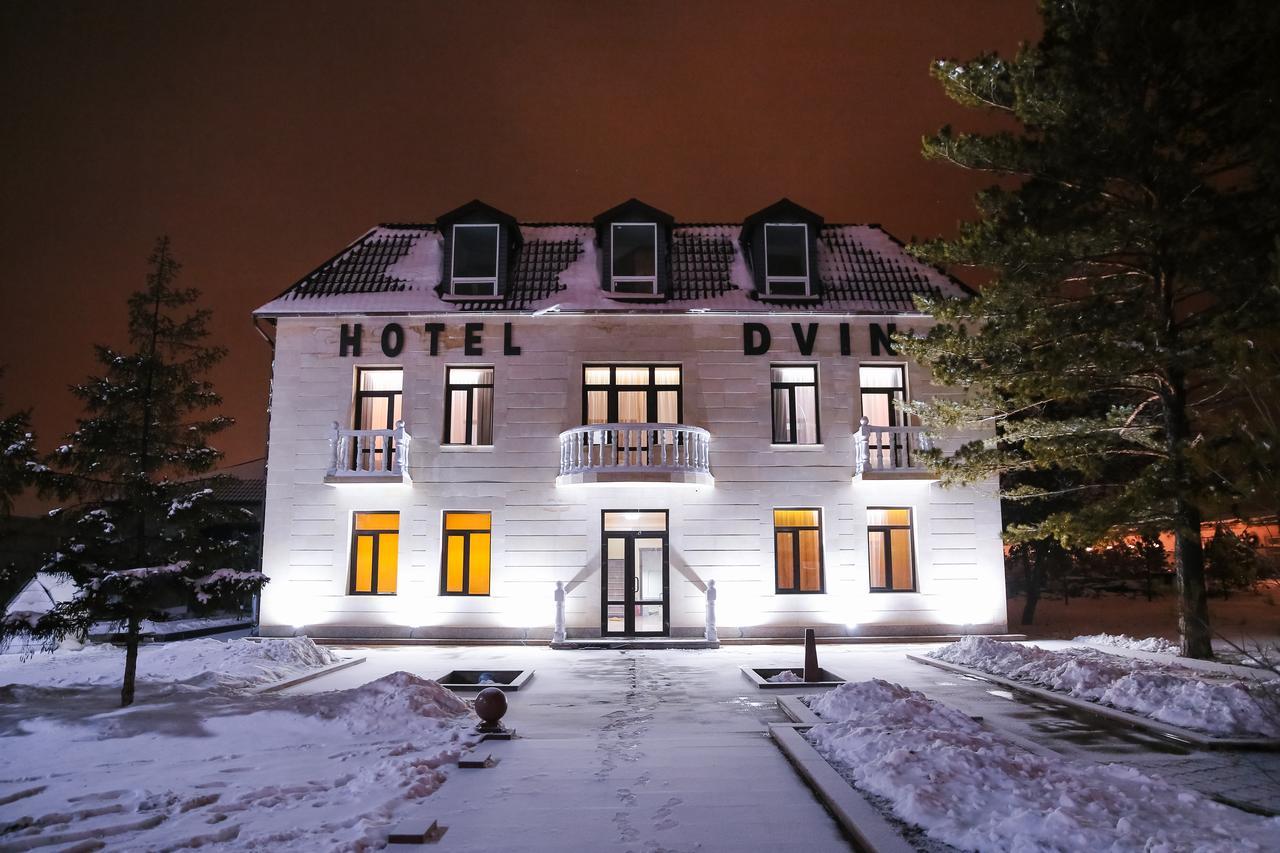 Dvin Hotel Pavlodar Exteriör bild